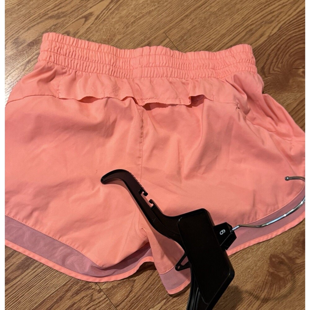 Athleta Mesh Racer Run Mid Rise 4” Shorts Pull On Running in Orange XS FLAWS - Picture 8 of 10